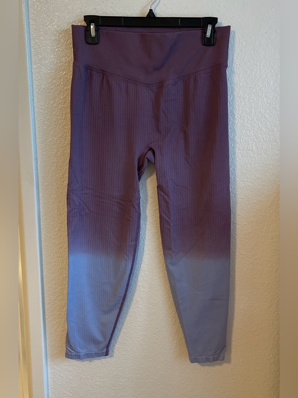 Victoria’s Secret Ombré Leggings